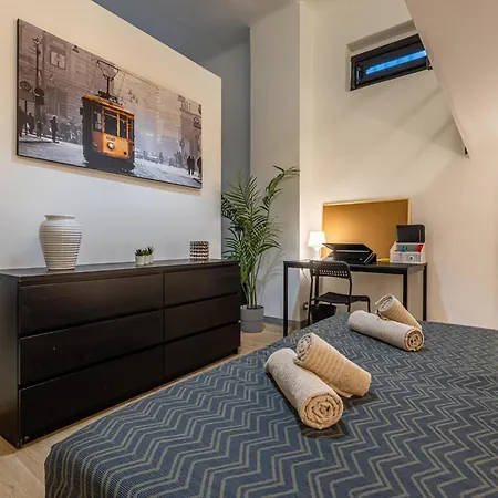 Industrial Loft Near The Centre Of Apartment